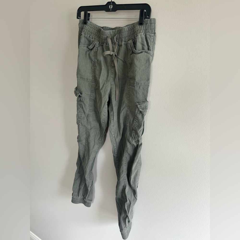 INC International Women’s Cargo Joggers army Green med drawstring elastic waist - Picture 2 of 4